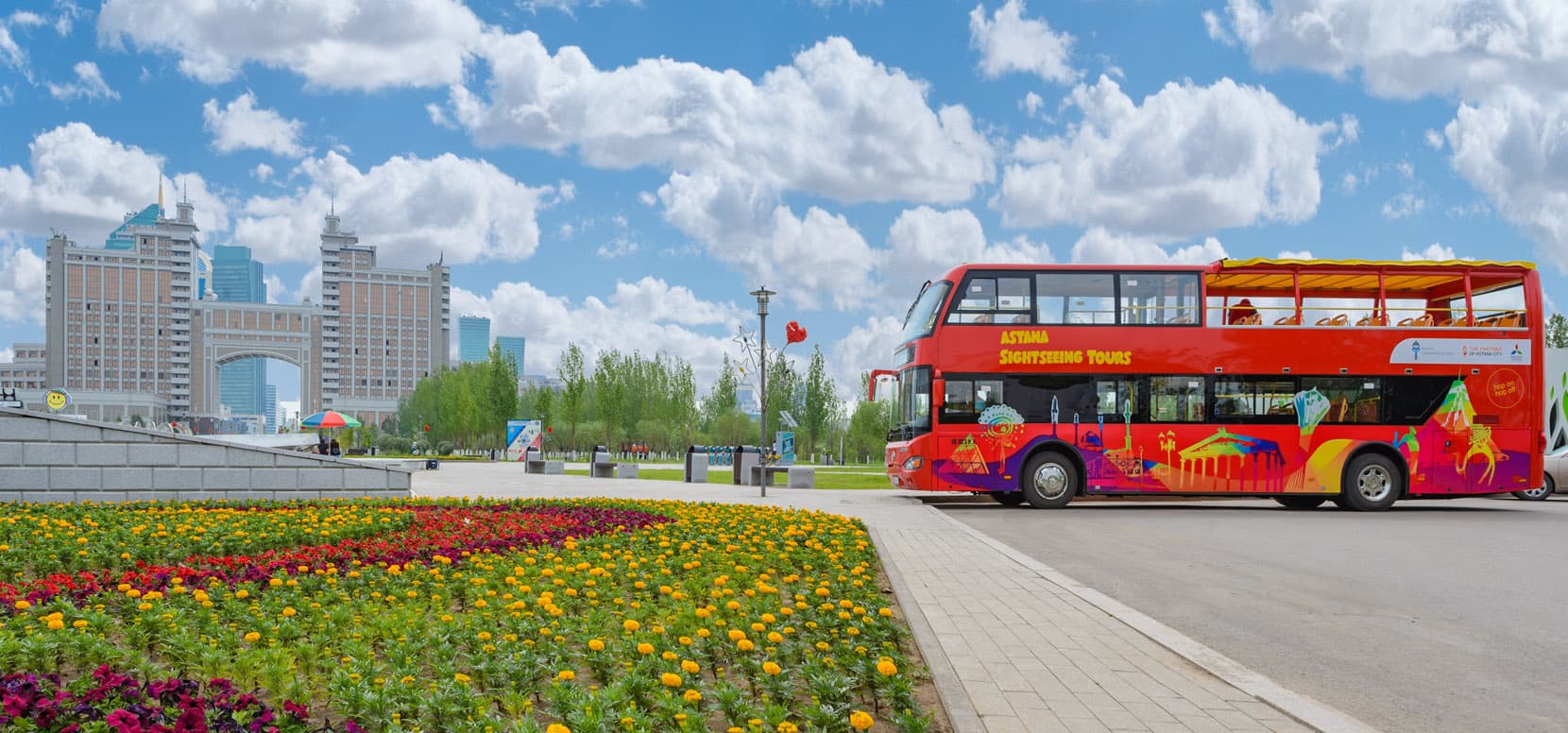 Excursion by the double decker bus (Red Bus) — photo 17