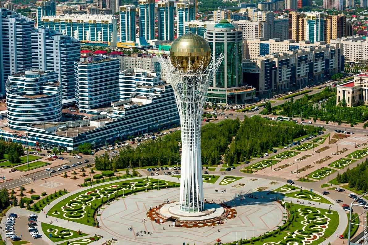 «Astana-Baiterek» Monument — photo 13