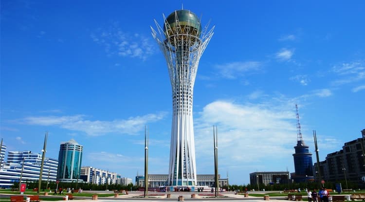«Astana-Baiterek» Monument — photo 7
